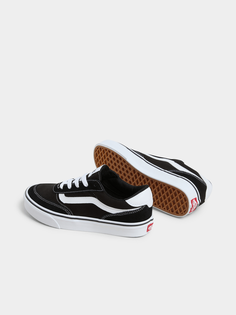 Stylish Women's Vans Brooklyn Suede Black/White Platform Casual Sneakers