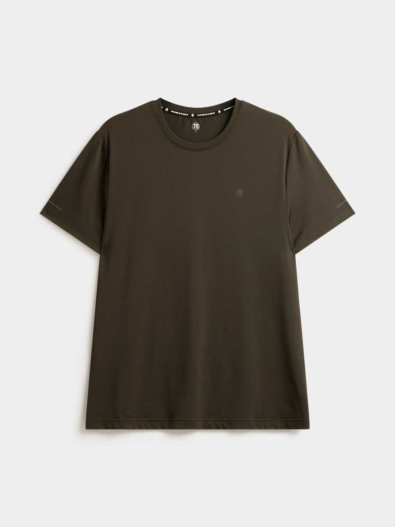Men's Breathable Eyelet Performance Tee: Moisture-Wicking Athletic Workout Training T-Shirt