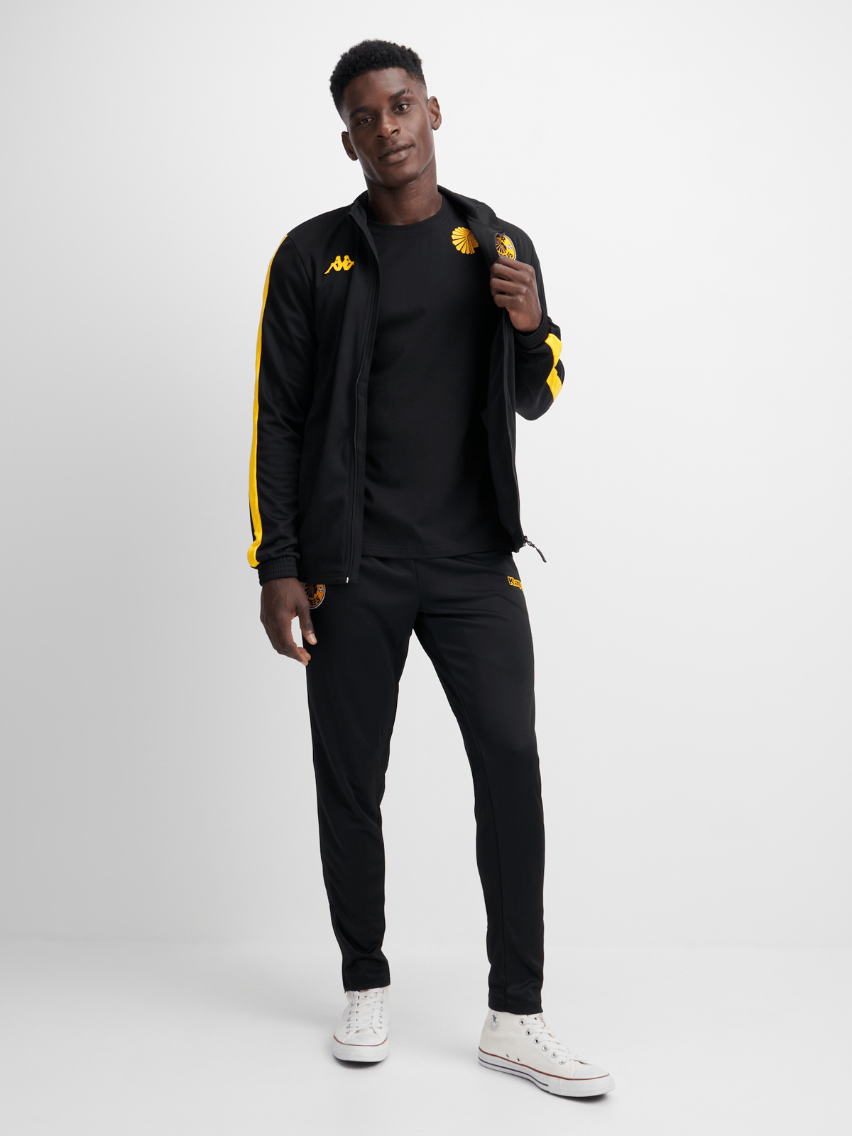 Kappa Men's Kaizer Chiefs 222 Banda Coena Slim-Fit Black Cotton Tee