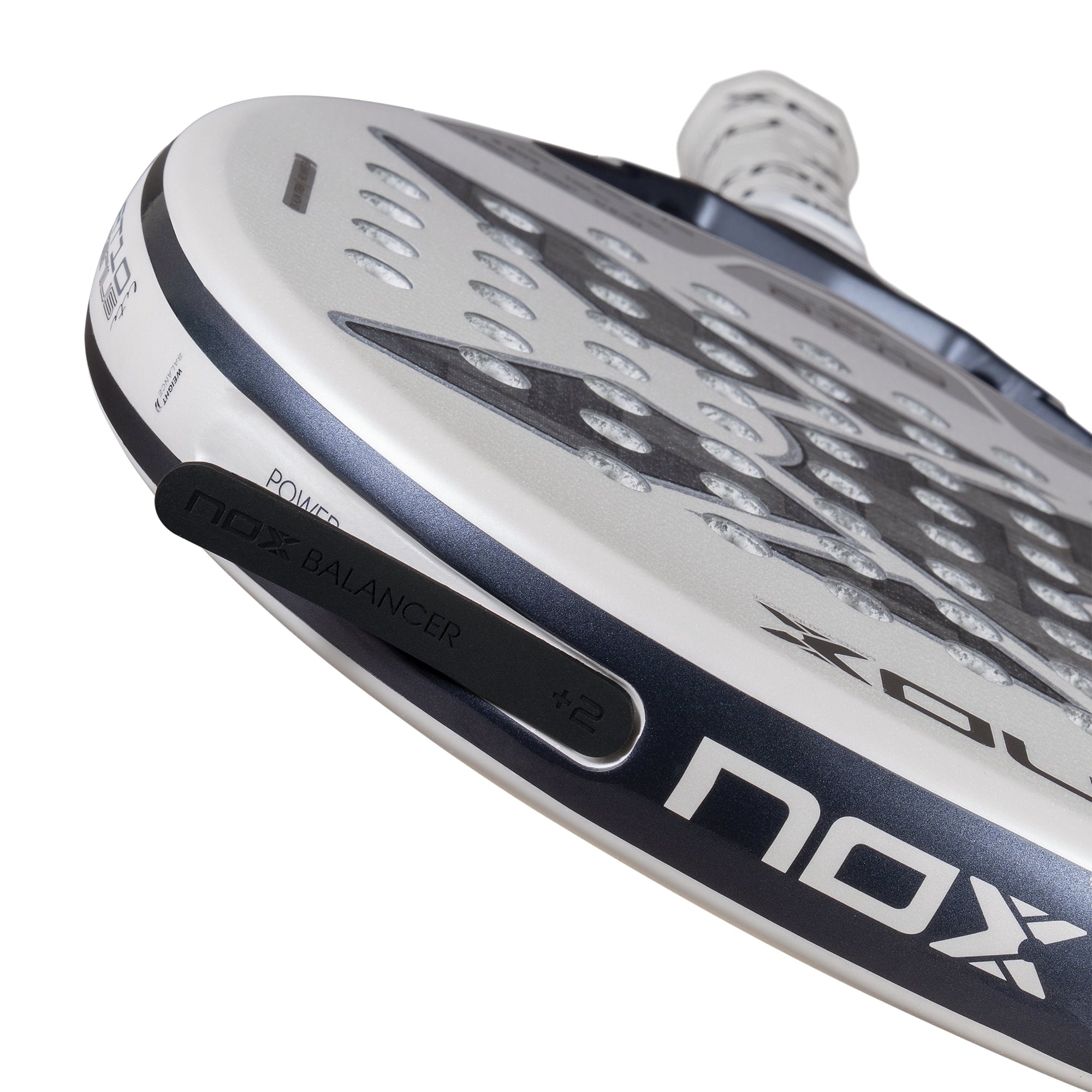 NOX AT10 Luxury Genius 12K Alum EXTREM Lite by Agustín Tapia