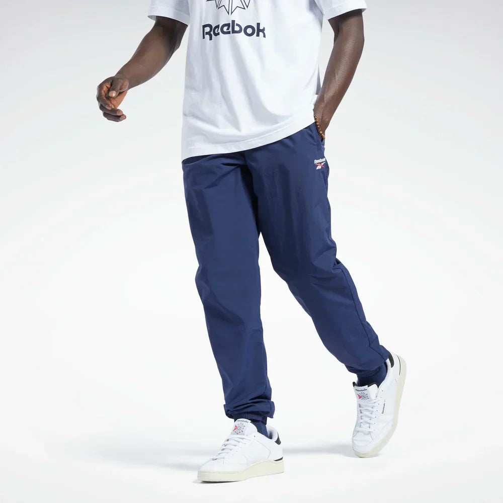 Classics Vector Track Pants (3)