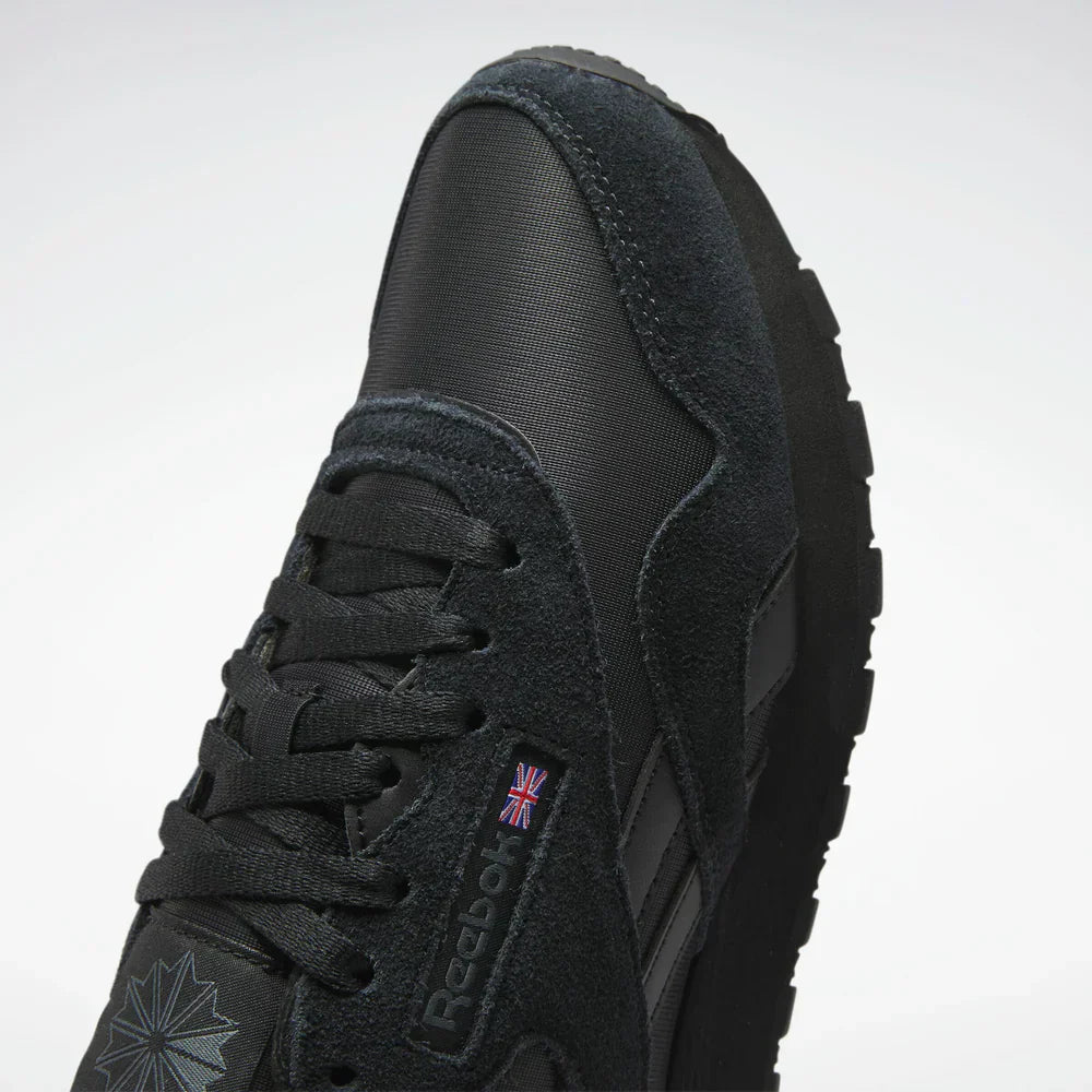 Classic Nylon Shoes (8)