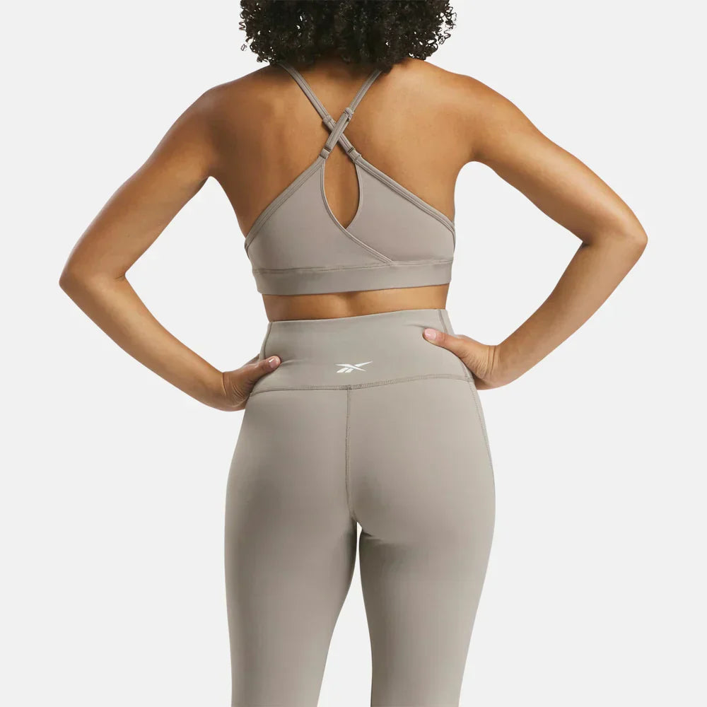 lux strappy sports bra (1)