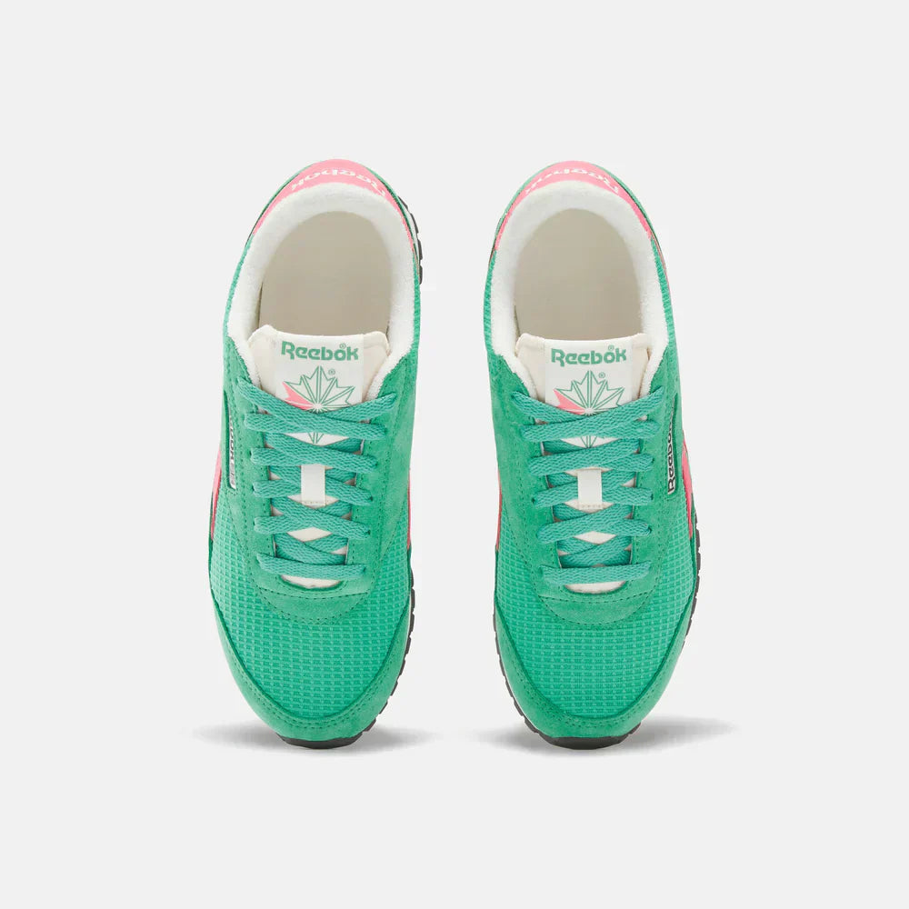 Women's Classic AZ Shoes (4)
