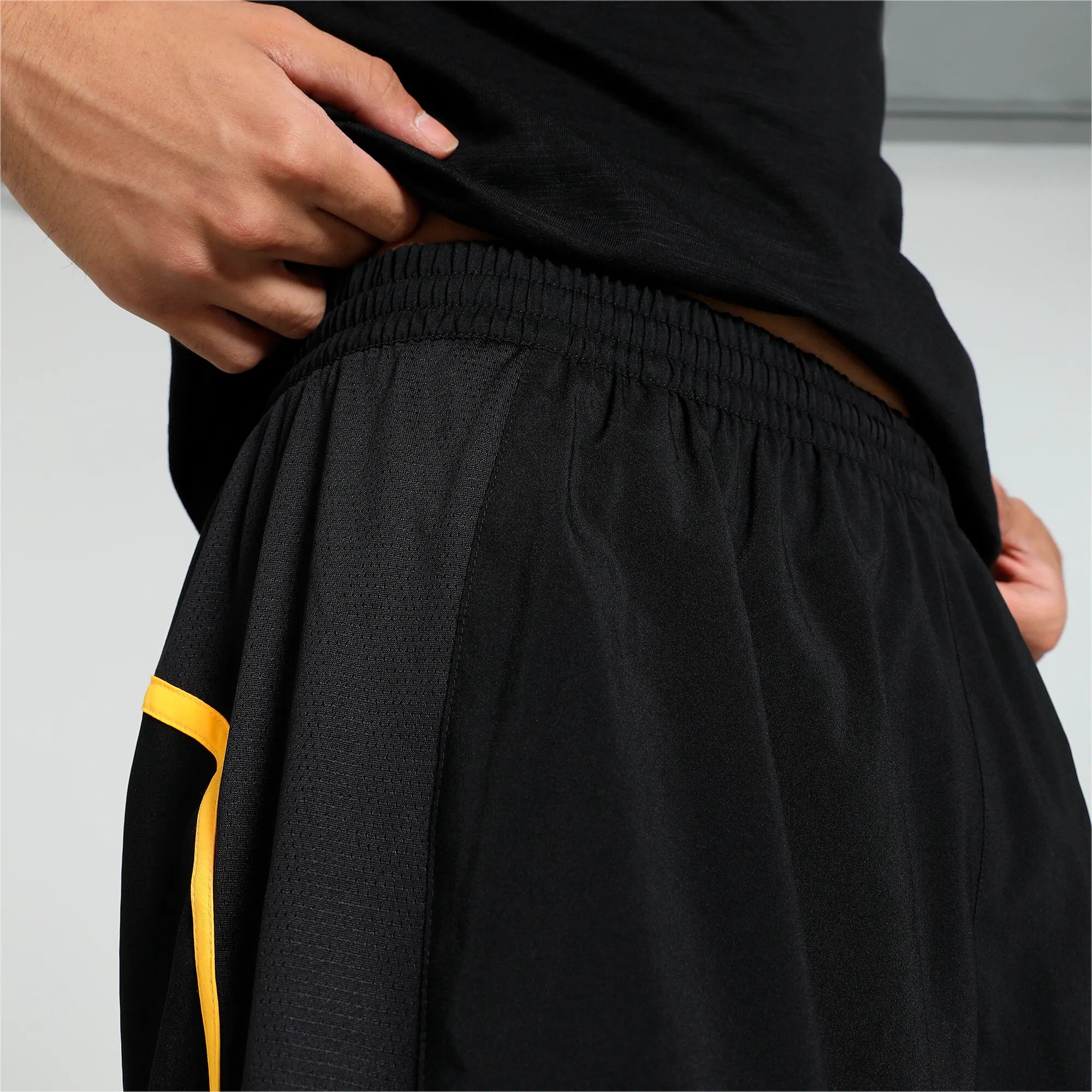 Puma Run Favorite Velocity 5" Short Black