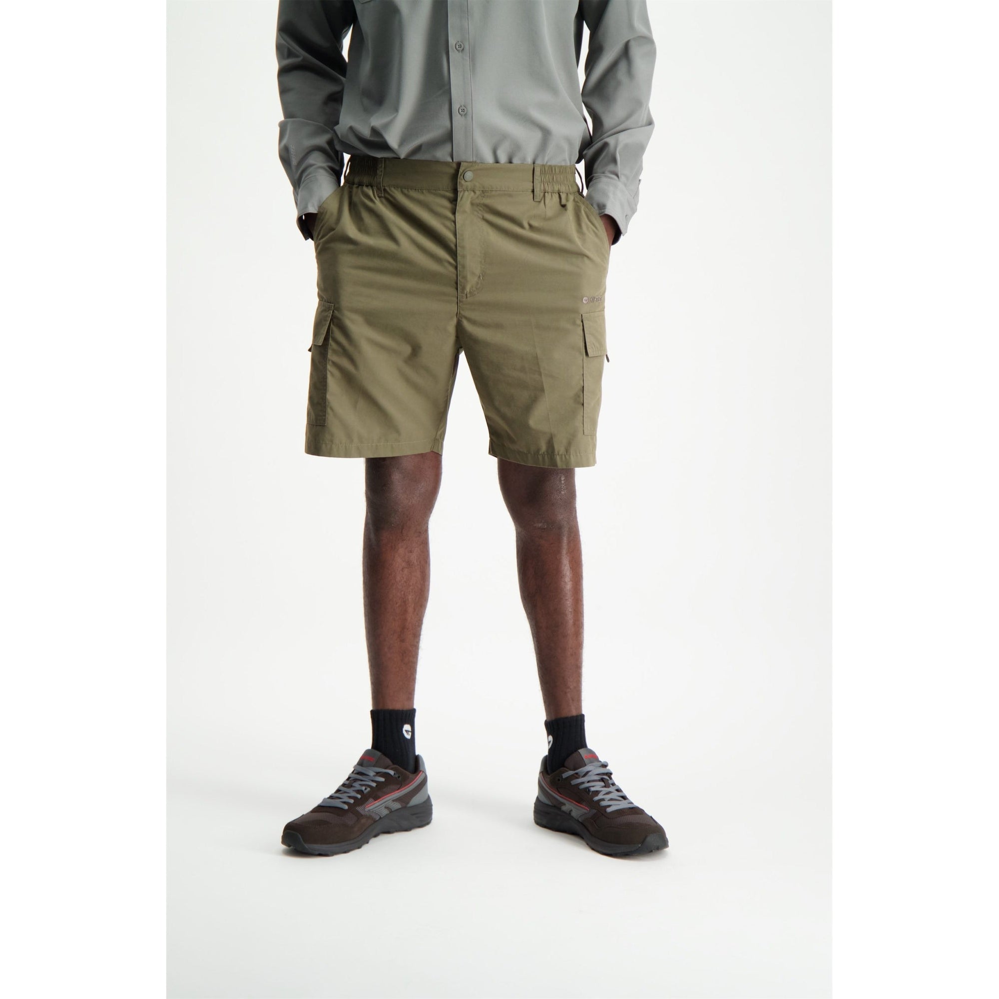 Durable Quick-Dry Men's Utility Cargo Shorts with Stash Pockets