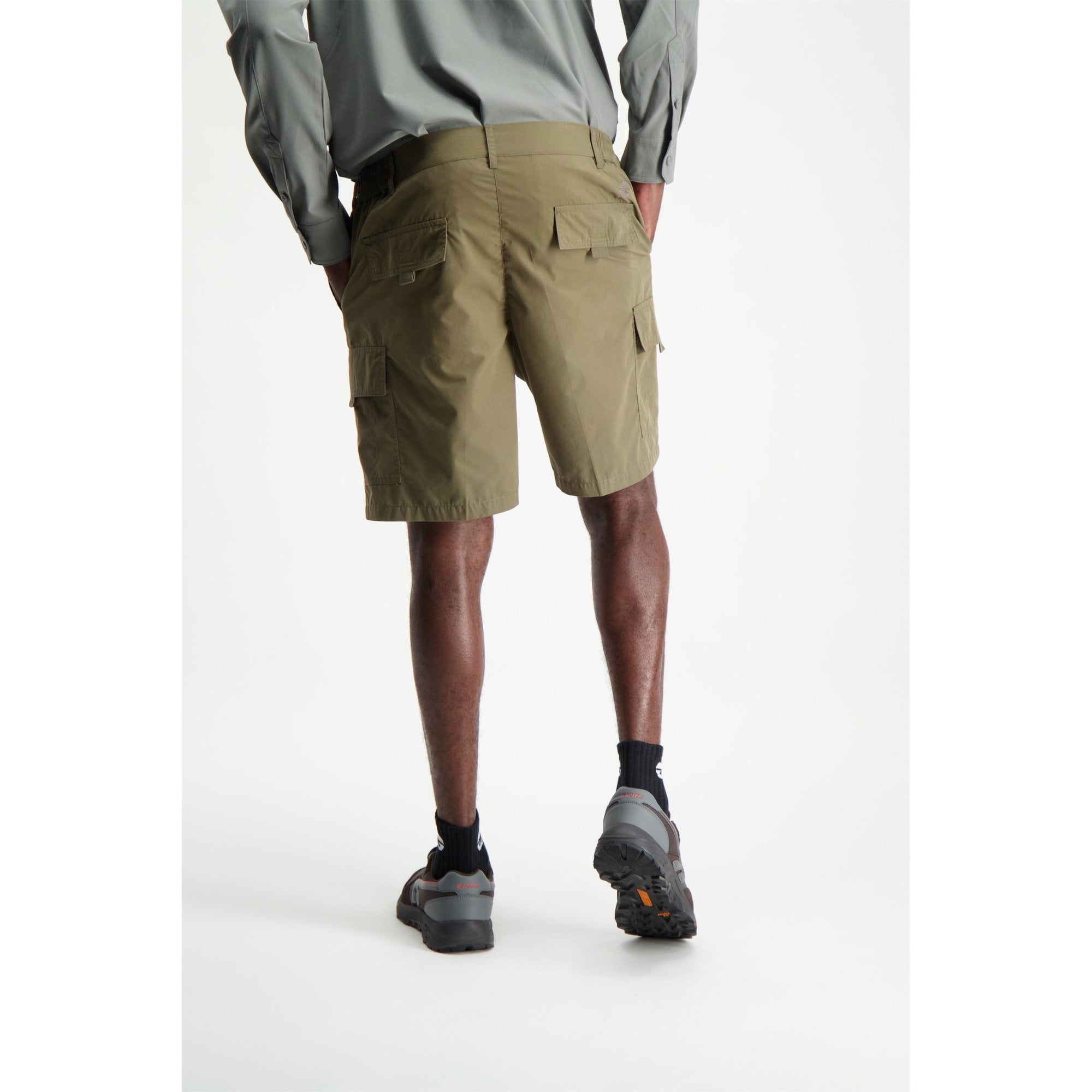 Durable Quick-Dry Men's Utility Cargo Shorts with Stash Pockets